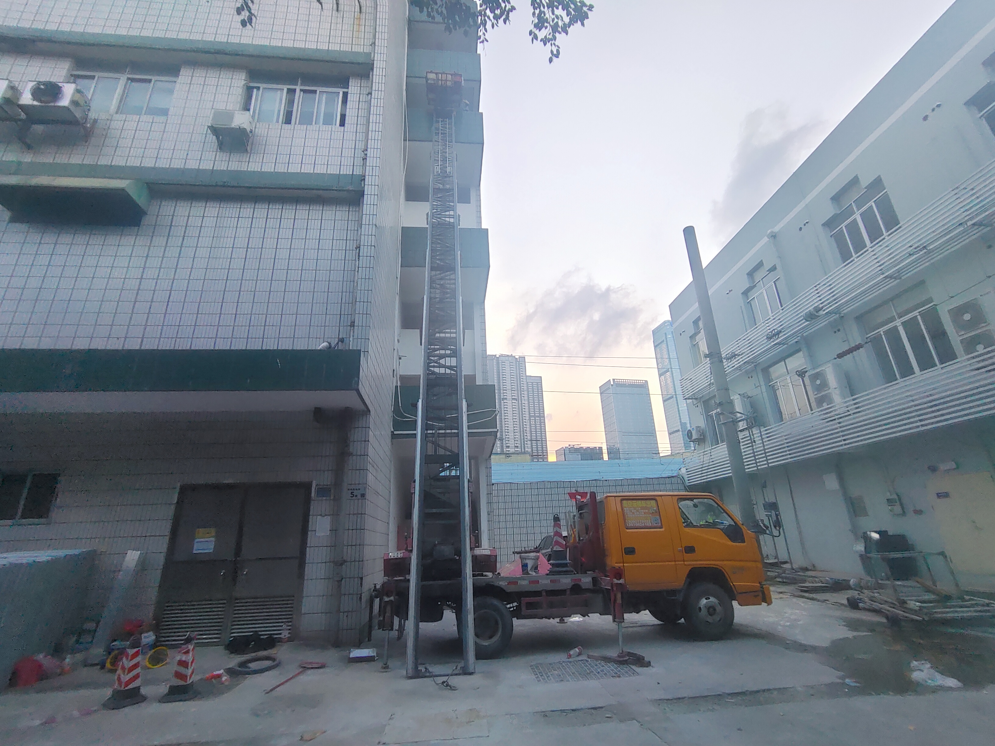 深圳福田区云梯车出租一天多少钱价格便宜